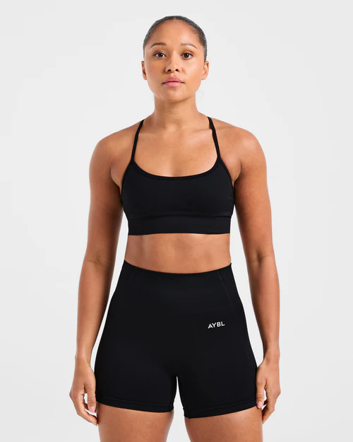 Empower Seamless Sports Bra Black